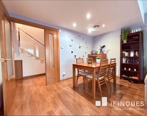 Pis a Eixample - Can Boguny�. �tico d�plex centrico con terraza y parking