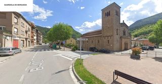 Etagenwohnung in Guardiola de Berguedà. Tu refugio en la puerta de los pirineos