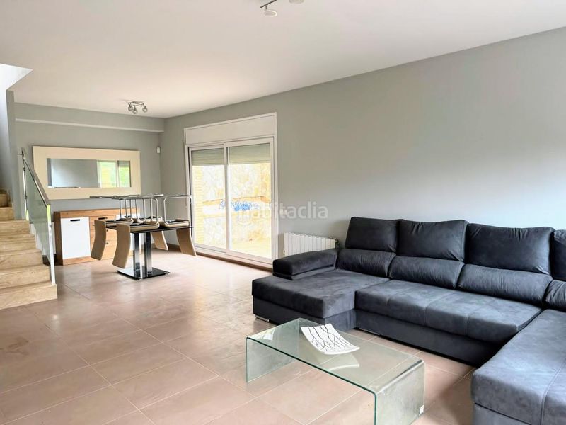 Foto ccbef62f-72ba-4658-88fb-da592bff2b6a. Casa amb piscina a Castellnou-Can Mir-Can Solà Rubí