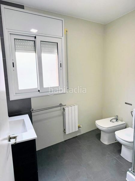 Foto ef924c72-d629-4d95-895d-9061be29ebfc. Casa amb piscina a Castellnou-Can Mir-Can Solà Rubí