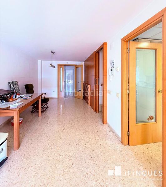 Foto 3726e6d8-8566-47c0-b20f-4e9624a5136b. Casa amb calefacció a Eixample - Can Bogunyà Castellar del Vallès