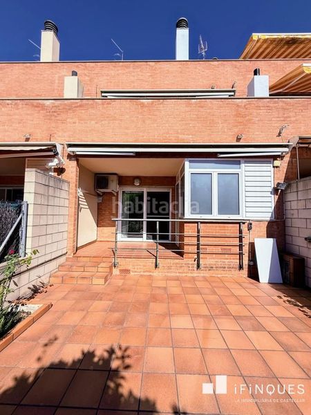 Foto 9c403c6b-dd3e-498a-b822-99ae01a97a34. Casa amb calefacció a Eixample - Can Bogunyà Castellar del Vallès