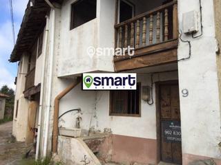 Casa a Pando 3. Casa a reformar en venta en villaviciosa