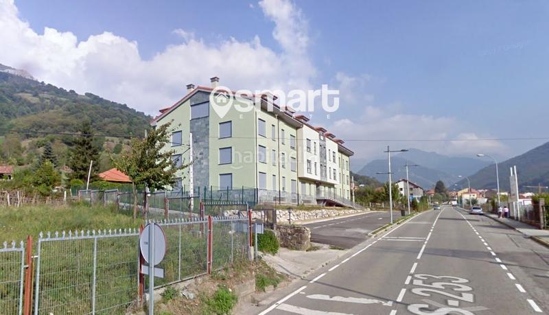 Foto 2541e87f-3892-4eb9-8e06-b434285e6765. Aparcament cotxe a n/a a Aller