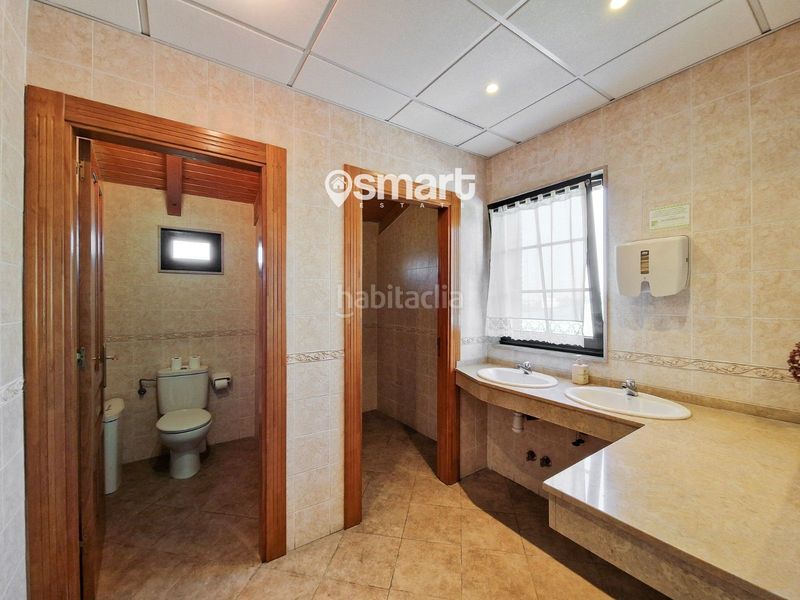 Foto afb87773-8a89-4df8-ac37-a387094511ef. Edifici a Viella-Granda-Meres Siero
