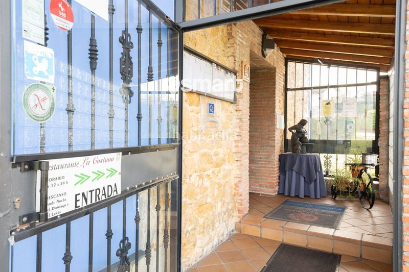 Foto f9b45546-9155-47c8-9412-e14318d04218. Edifici a Viella-Granda-Meres Siero