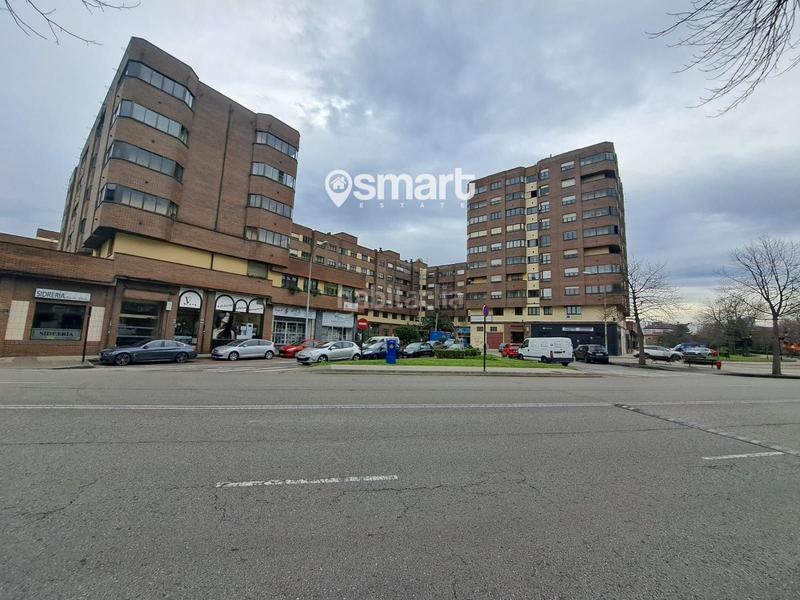 Foto 33f4e31e-69cb-4fc8-b5c3-06c4961b77c1. Locale commerciale in Teatinos - Los Prados Oviedo