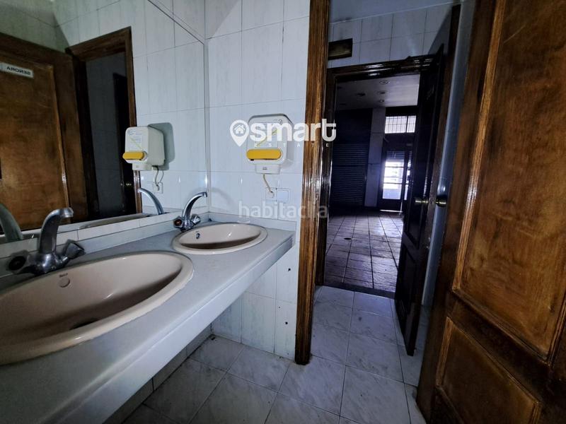 Foto 4a3af17d-9518-497e-92f5-84af6af9cd9f. Locale commerciale in Teatinos - Los Prados Oviedo