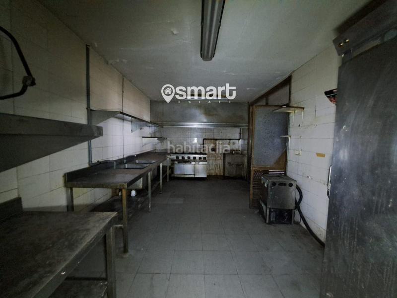 Foto 81fc77e2-3be4-41d4-a9d0-cf316fbb694c. Locale commerciale in Teatinos - Los Prados Oviedo