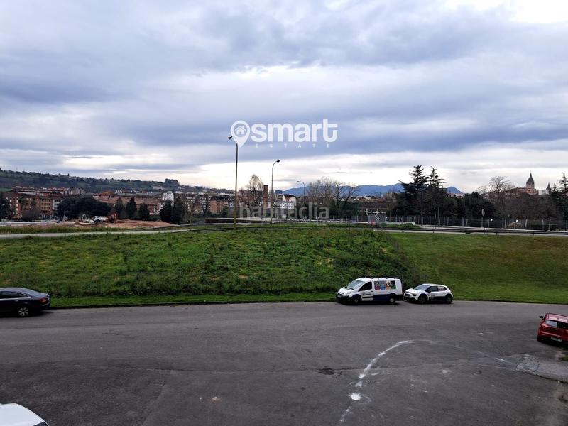 Foto 9f0ee979-84ed-4349-a37b-4ea45638e603. Locale commerciale in Teatinos - Los Prados Oviedo