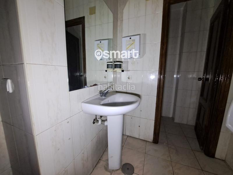 Foto fce36c16-987e-4f90-bb9c-99e57f895e73. Locale commerciale in Teatinos - Los Prados Oviedo