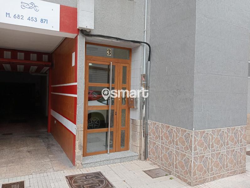 Foto 6f3e3197-1a19-46f4-be02-b6a51d0f57a2. Piso  3 dormitorios en pumarin, calle extremadura gijon en Gijón