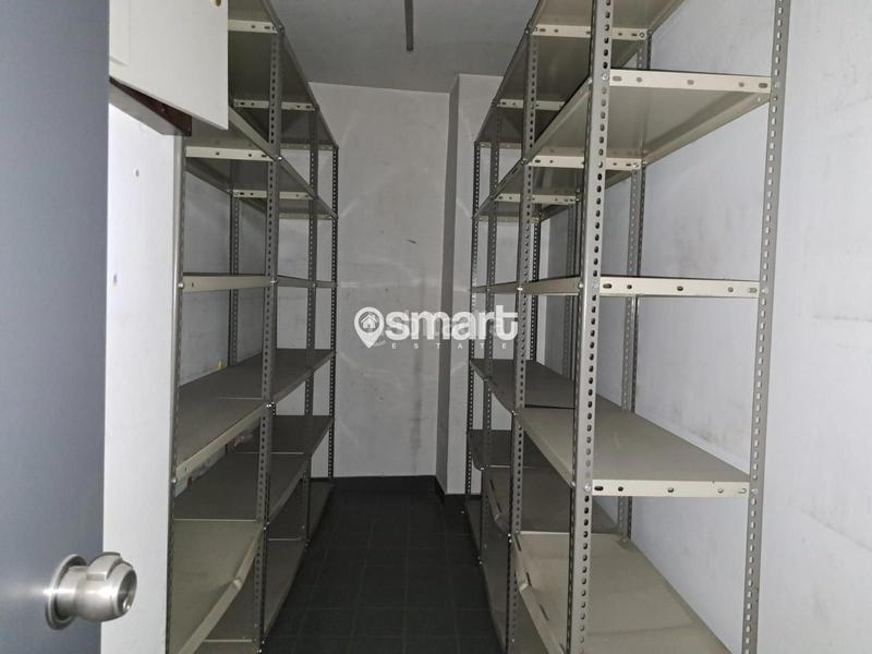 Foto 17f42665-6194-448f-a197-b3f93dc49c64. Locale commerciale in Parque San Francisco - Uría Oviedo