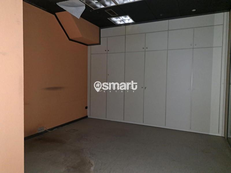 Foto c54c8d62-9ca9-4ef8-925e-c44cd78ec960. Locale commerciale in Parque San Francisco - Uría Oviedo