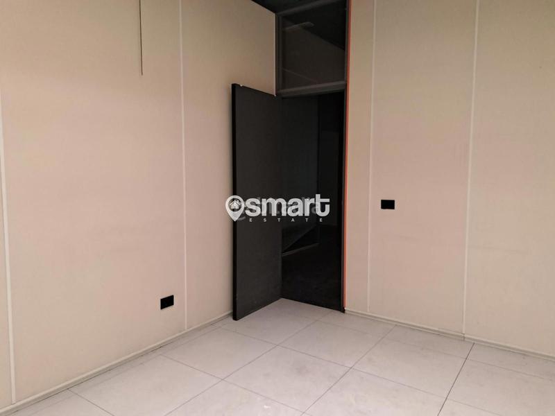 Foto ef89e16a-48af-4e19-9325-c5841b44e69e. Locale commerciale in Parque San Francisco - Uría Oviedo