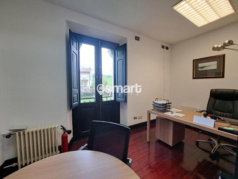 Foto c0f0419f-e7ad-49ac-8798-22c8426b52b3. Casa en pola en la pola Siero Siero