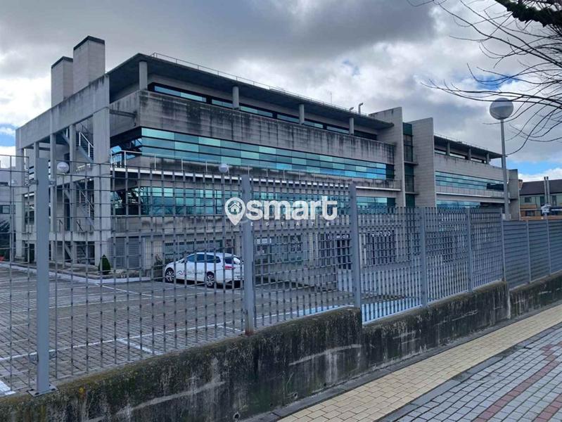 Foto 07fe3a3e-54f6-457e-8a56-c563b188dffa. Parking voiture dans Parque Empresarial Rozas de Madrid (Las)