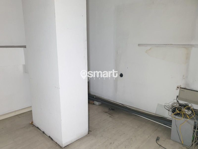 Foto 11857284-8128-4182-b42a-f2dbd1d7bb38. Local comercial a Centro Avilés