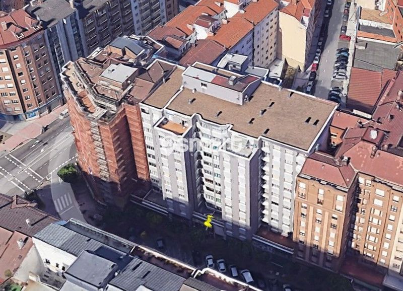 Foto b1dc72ce-5618-4d56-a012-26bdceadcd3d. Local comercial a Centro Avilés