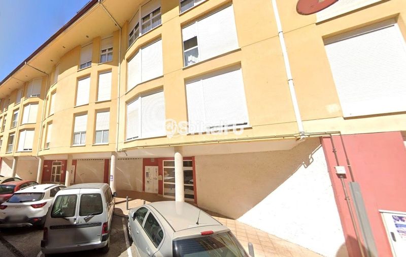 Foto e649cd1f-af5c-4780-9a78-3b35e8ba4818. Piso oportunidad de inversión en vivienda alquilada sin comisión de intermediación en Ampuero