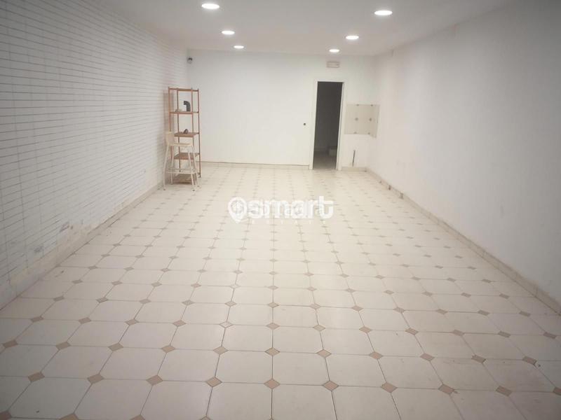 Foto e3529a08-0844-4682-bbe7-e699c9d1e68a. Local comercial  venta en rentabilidad en Laredo