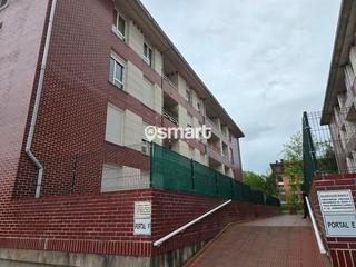 Appartement à Bosque-rañada 1. Piso de 2 habitaciones y garaje cerrado en entrambasaguas