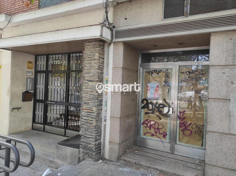 Foto 728b7219-cc70-472e-b34f-b523ccbbb2b1. Locale commerciale in Colina Madrid