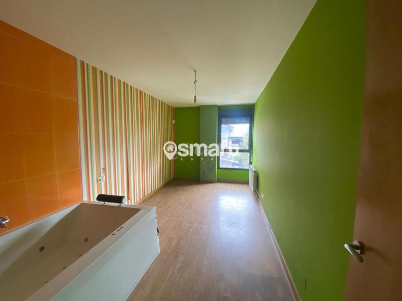 Foto 34101ce9-79be-4c69-b119-6deac5d950cb. Appartamento con parcheggio in Cuatro Vientos Ponferrada