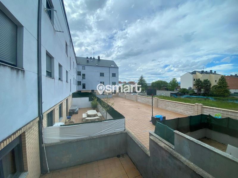Foto 8424a20e-0c69-4c21-8a97-f26ed7bd9608. Appartamento con parcheggio in Cuatro Vientos Ponferrada