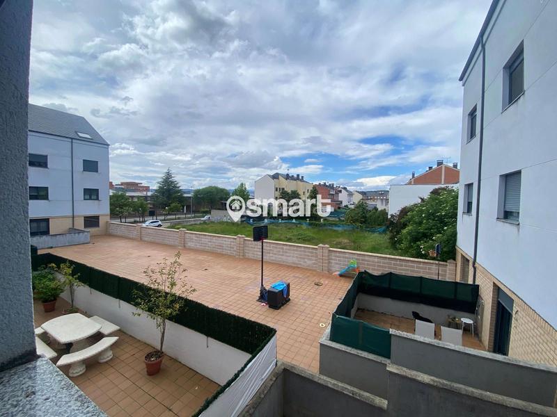 Foto 85edbfb2-d02a-48e3-bb1e-2e2d5d77422f. Appartamento con parcheggio in Cuatro Vientos Ponferrada