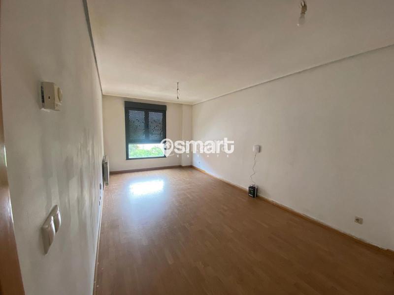 Foto f99dcf65-1689-450d-93f1-8551bf1b92b1. Appartamento con parcheggio in Cuatro Vientos Ponferrada