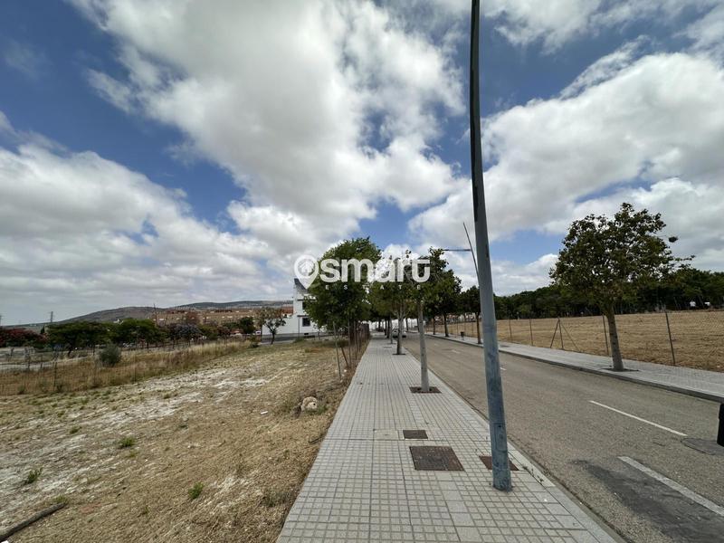 Foto 02cc1885-9225-4908-84a1-2455877f028d. Wohngrundstück in El Valle Lucena