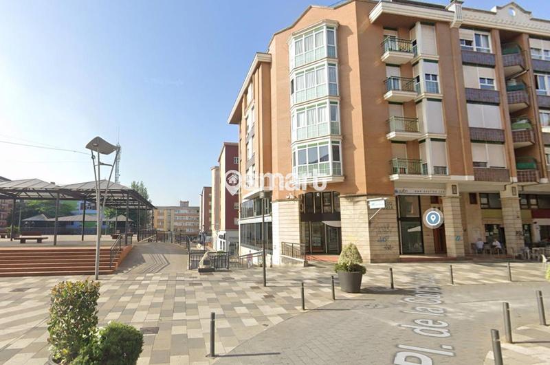 Foto 9d35b674-ab4d-45ec-9196-932936df6cbf. Local commercial dans Muriedas Camargo