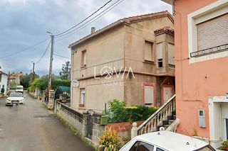 Casa a Luis Gomez Cagigas 9