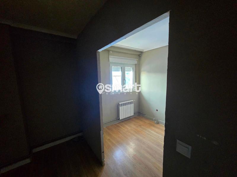 Foto 3d8af68c-6ffb-4f46-ad73-2c0b51e4de8b. Piso  en venta en la albericia en Alisal - San Román Santander