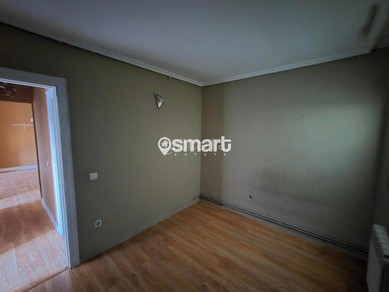 Foto a6c7656b-9c0f-4ef5-8d6f-f382fd6553be. Piso  en venta en la albericia en Alisal - San Román Santander