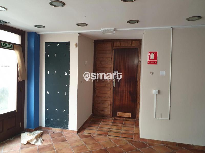 Foto a1d626d8-20b7-464f-bd99-798982718f56. Local comercial  en Navia