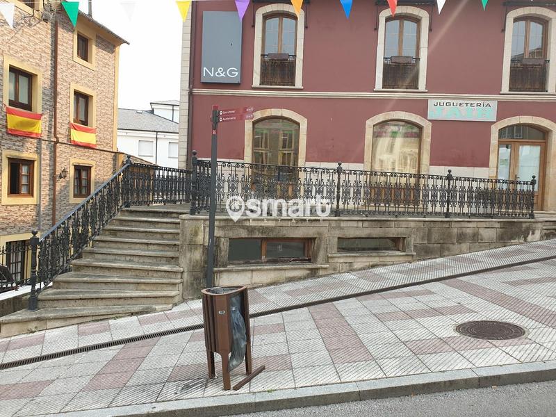 Foto cb579c98-2247-4282-ac69-259019f996e5. Local comercial  en Navia