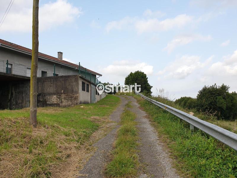 Foto 8c44cede-741b-40c8-9a48-7e717a4502bc. Chalet con parcheggio in Carreño