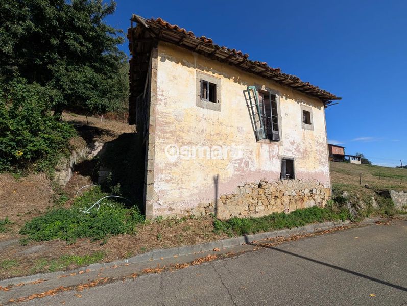 Foto 284851f1-fd74-4631-bd1d-fb978f61da82. Casa a Pravia