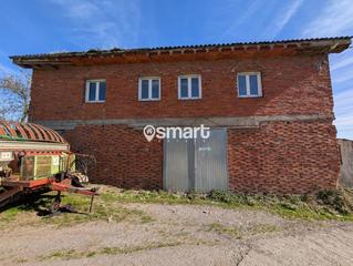 Maison  Pereda,la. Finca con construccion en la pereda, tineo