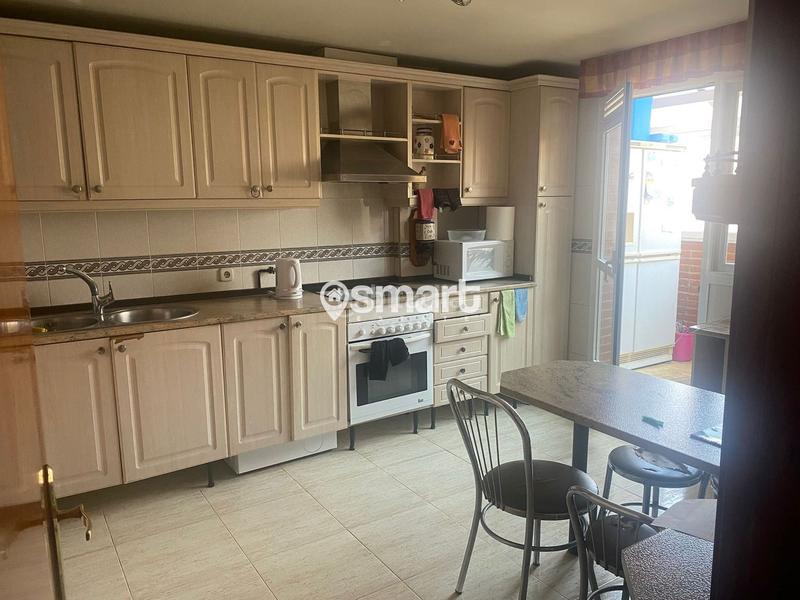 Foto 6b7f2c3d-a2a1-4433-bf2a-1952d212d015. Reihenhaus mit parking pool in Cubas de la Sagra