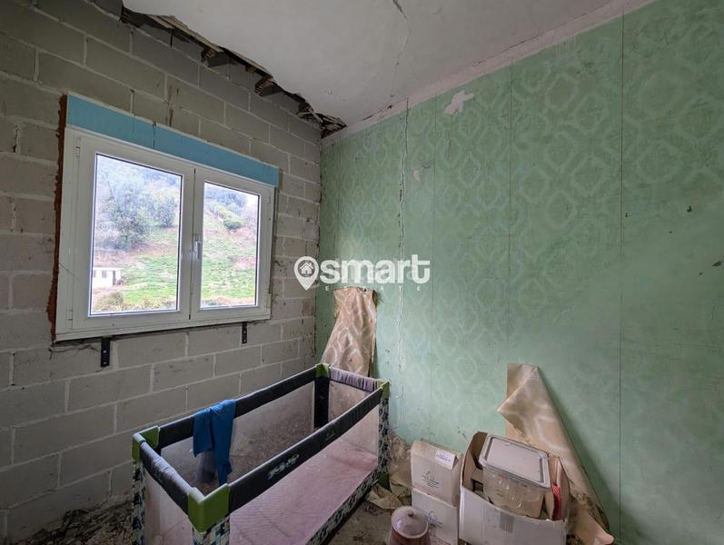 Foto 893b0bbf-026c-4a9d-a6f4-3fce1da27aad. Edifici a Salas