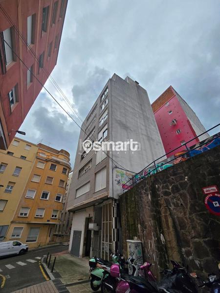 Foto 08b08bfa-2321-45ca-9a24-3af11b32263e. Flat in Centro - Ayuntamiento Santander