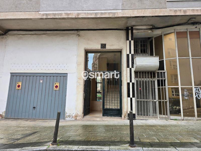 Foto b8745aa1-7c0e-4d3d-8c01-ffc78153445e. Flat in Centro - Ayuntamiento Santander