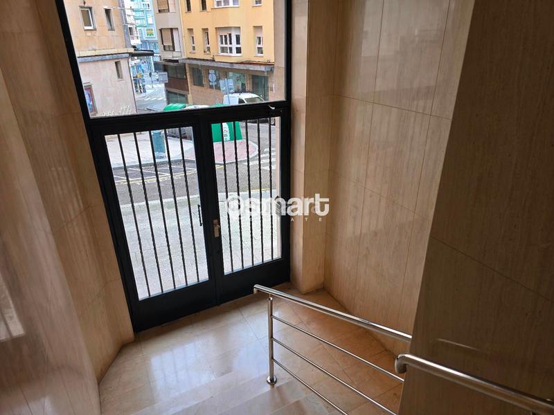 Foto c5429ffe-442e-4308-a483-f41e2ddeb193. Flat in Centro - Ayuntamiento Santander