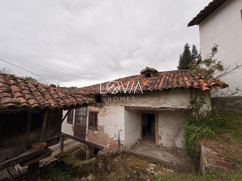 Foto f67c3fdd-028d-429a-95f8-4628c99bb3de. Casa a Pravia