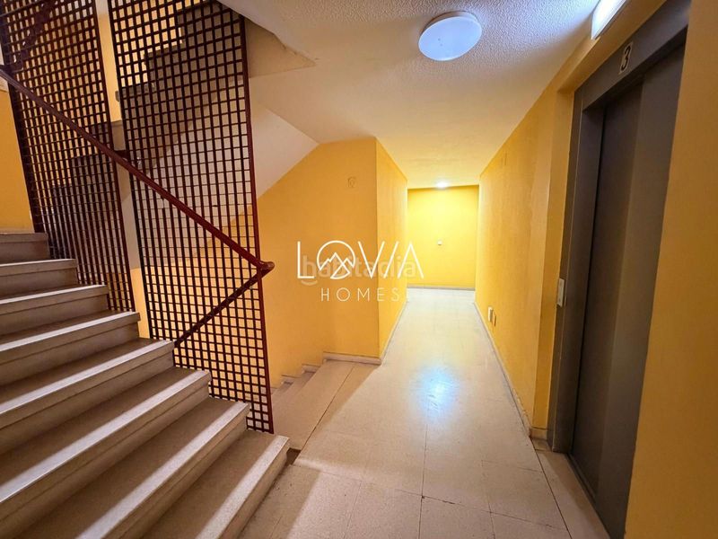 Foto e7b1122a-d80a-407a-9a72-459f42260b90. Pis a Versalles Avilés