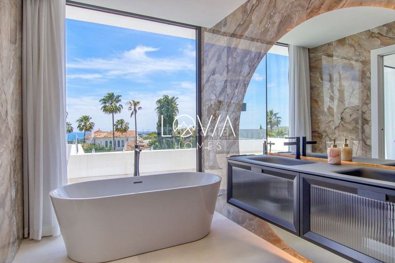 Foto 30df929a-0edf-491f-923a-d600ae348495. Casa amb aparcament piscina a Valle Romano Golf Estepona