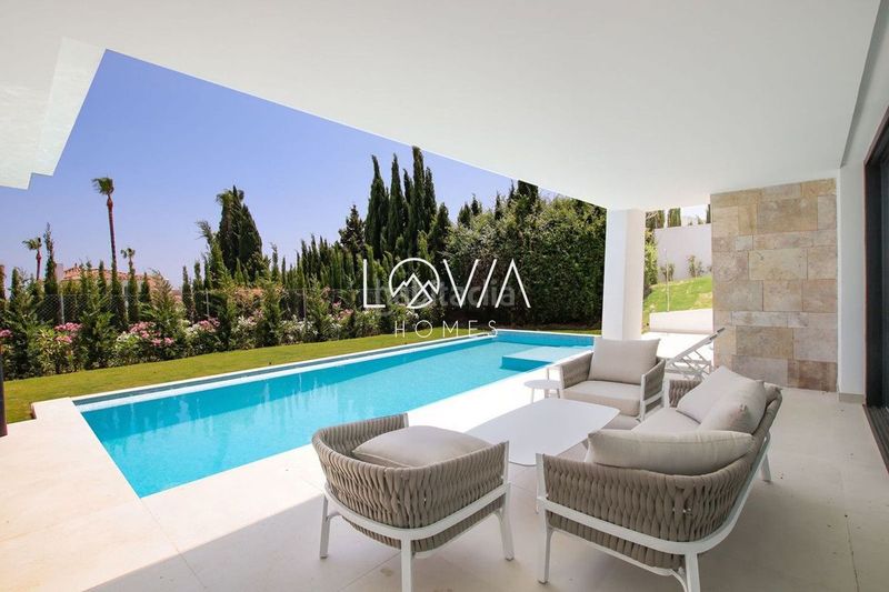 Foto cb10ce35-a728-4cef-bb10-e4bd86185205. Casa amb aparcament piscina a Valle Romano Golf Estepona